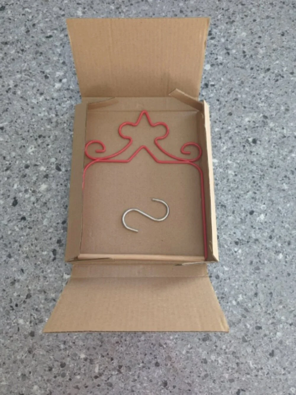 Red Hummingbird Swing New in Box